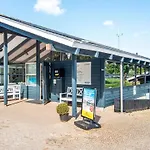 5 Person In Hébergement de vacances