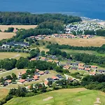 5 Person In Hébergement de vacances *